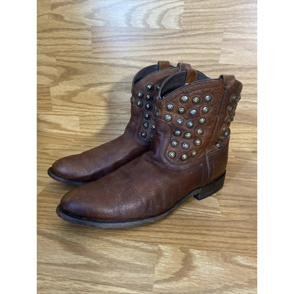 Women's Frye 
